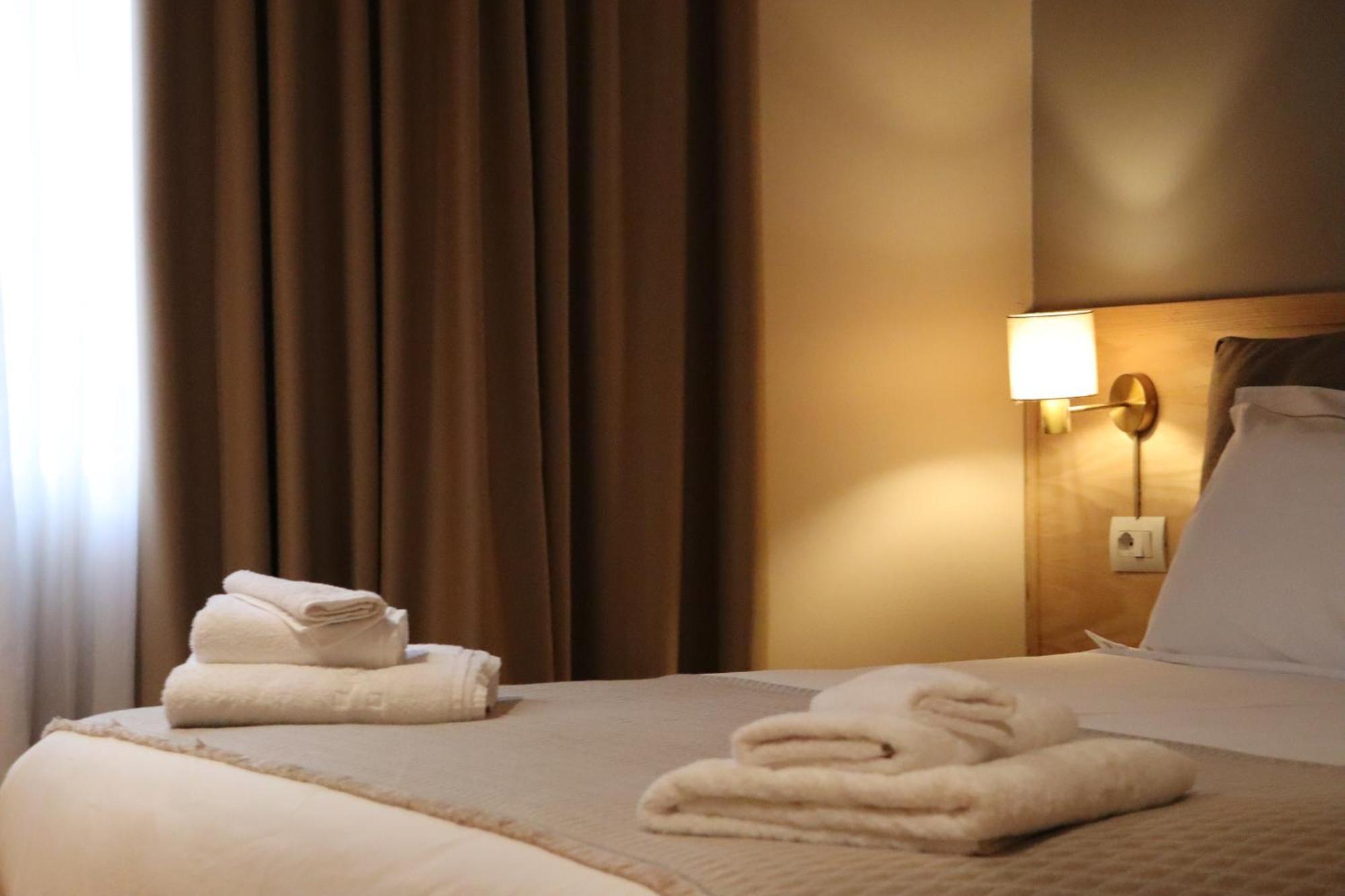 Velar Hotel Boutique Korce Habitación foto